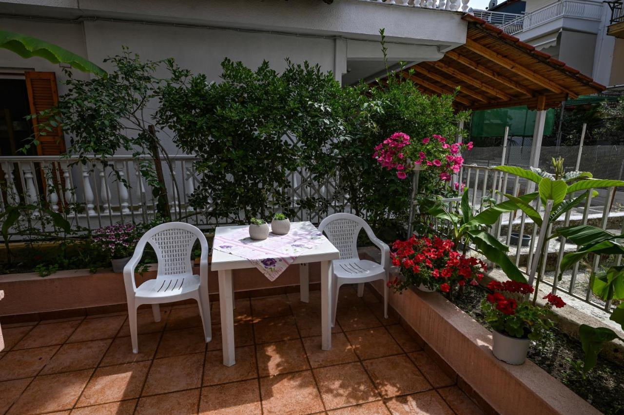 Four Seasons 1 Apartment Paralia Katerinis Exterior photo